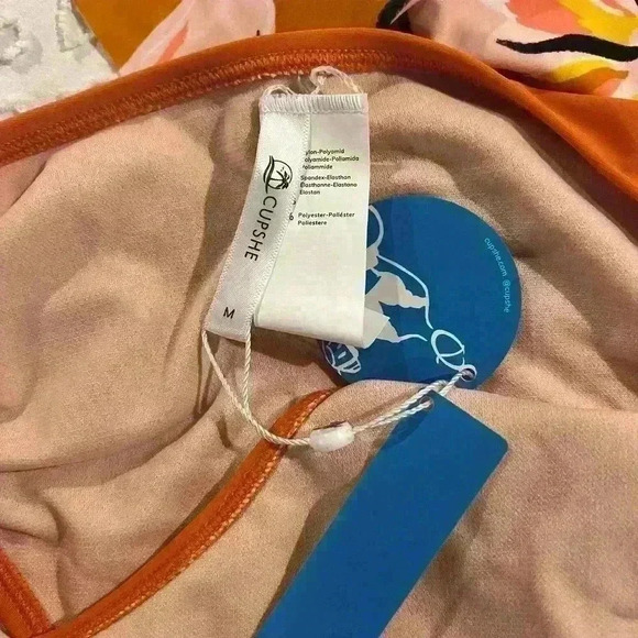 Cupshe NEW NWT Tankini Set Orange Floral Medium - Picture 2 of 4